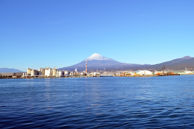 田子の浦港からの富士